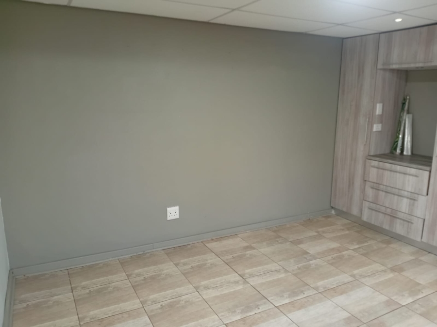 To Let 1 Bedroom Property for Rent in Kaysers Beach Eastern Cape